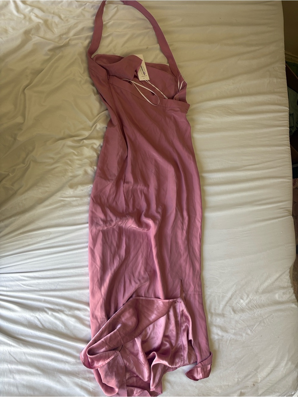 Reformation Alli Silk Dress

108 - Picture 2 of 5